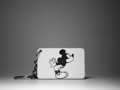 Mickey And Minnie Kissing-Couple Keychain -White -Valentine's Special Keychains(Pack Of 2)